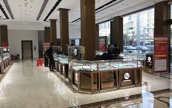 定制玻璃珠寶展,玻璃珠寶展柜廠(chǎng)家,玻璃珠寶展柜采購(gòu),珠寶展柜生產(chǎn)廠(chǎng)商,珠寶展柜廠(chǎng)家 定制玻璃珠寶展,玻璃珠寶展柜廠(chǎng)家,玻璃珠寶展柜采購(gòu),珠寶展柜生產(chǎn)廠(chǎng)商,珠寶展柜廠(chǎng)家