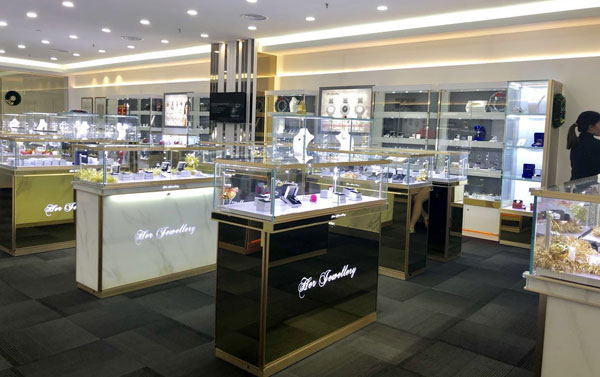 定制精品展柜要找對廠家，不僅品質好，關鍵價格優惠